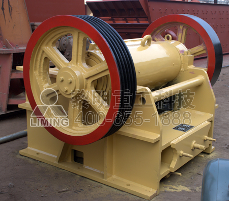 欧版鄂式破碎机